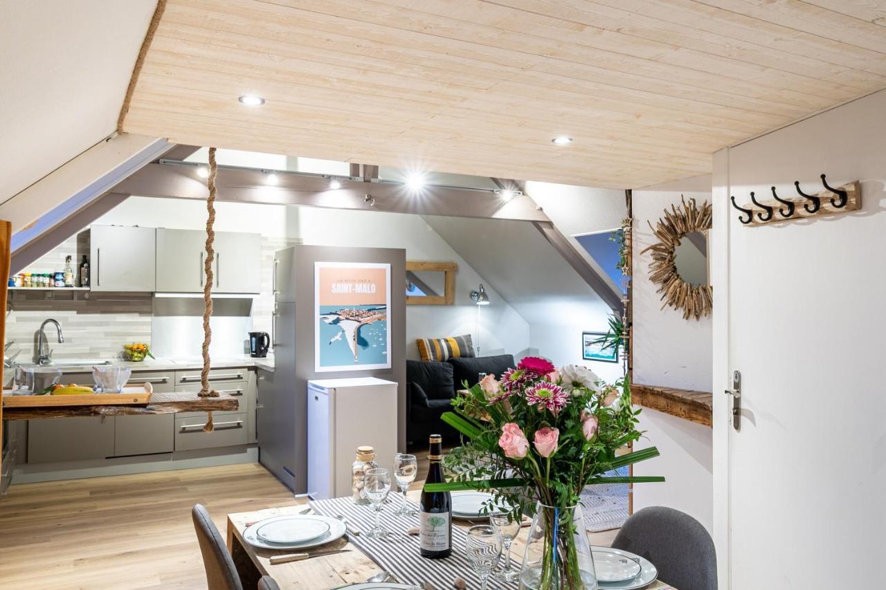 Le Petit Melorien Apartment แซงต์-เมลัวร์-เดส์-ซงด์ ภายนอก รูปภาพ